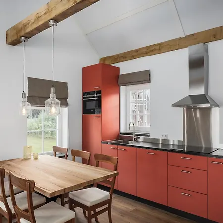 Luxurious With A Garden Surrounded By Someren