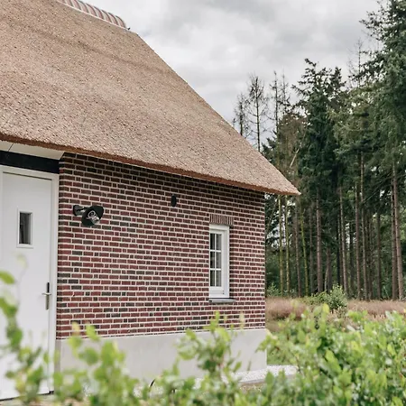 Luxurious With A Garden Surrounded By Someren